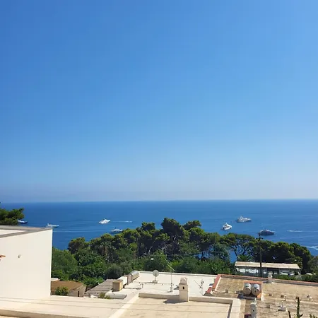 Apartment La Roccetta Capri