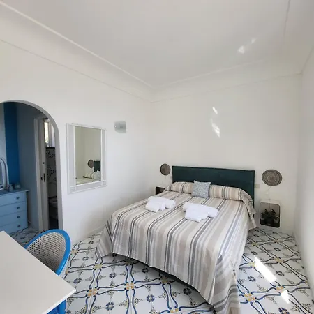 アパート La Roccetta カプリ